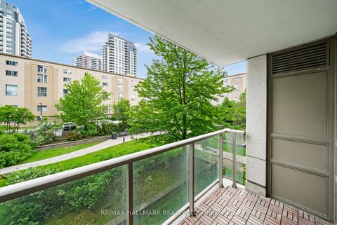 Photo 15 at 103 - 816 Lansdowne Avenue, Junction, Toronto