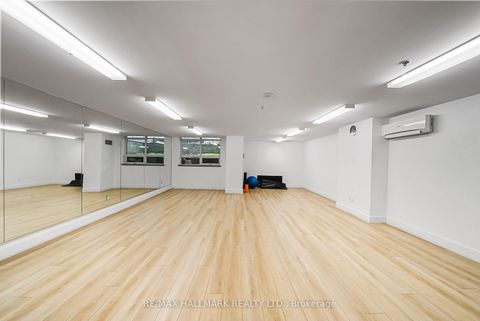 Photo 21 at 103 - 816 Lansdowne Avenue, Junction, Toronto