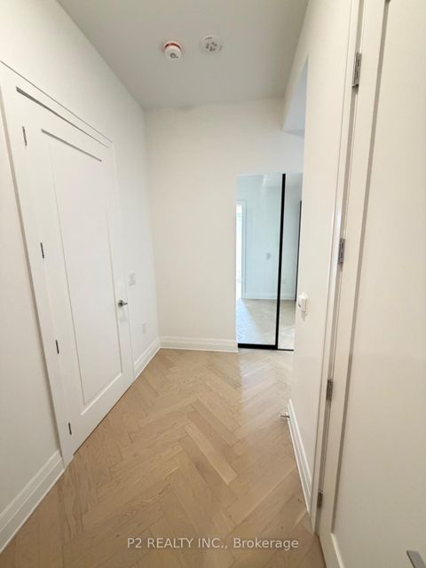 Photo 3 at 310 - 2 Forest Hill Road, Casa Loma, Toronto
