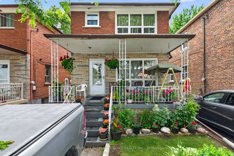 Photo 3 at 750 Jane Street, Smythe, Toronto