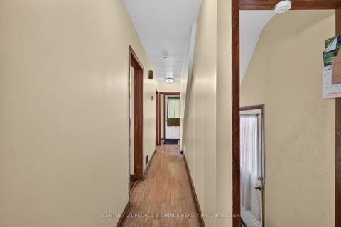 Photo 18 at 750 Jane Street, Smythe, Toronto