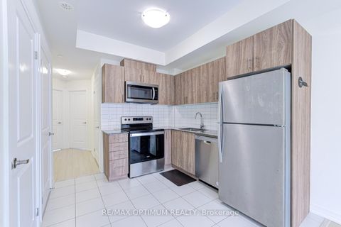 Photo 11 at 4 - 235 Mclevin Avenue, Malvern, Toronto