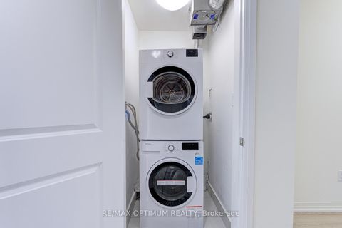 Photo 22 at 4 - 235 Mclevin Avenue, Malvern, Toronto