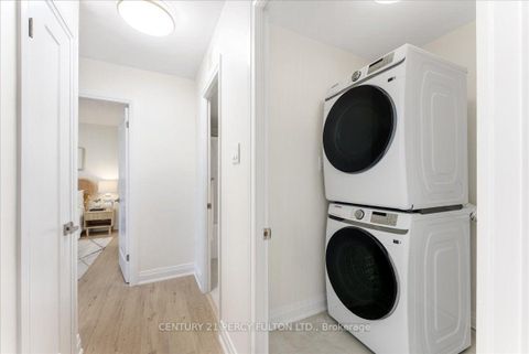 Photo 32 at 705 - 15 London Green Court, Jane Heights, Toronto