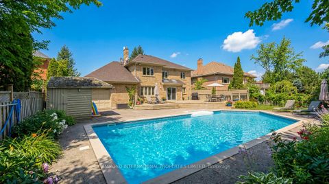 Photo 3 at 31 Vesta Drive, Bayview Hill, Richmond Hill