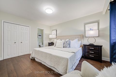 Photo 20 at 285 Churchill Avenue, Willowdale West, Toronto
