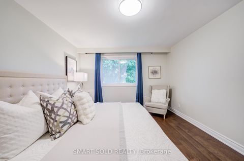 Photo 21 at 285 Churchill Avenue, Willowdale West, Toronto