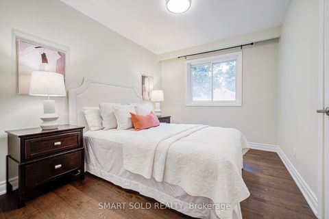Photo 26 at 285 Churchill Avenue, Willowdale West, Toronto