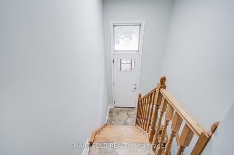 Photo 32 at 285 Churchill Avenue, Willowdale West, Toronto