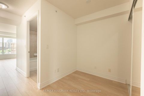 Photo 10 at 802 - 275 Yorkland Road, Henry Farm, Toronto