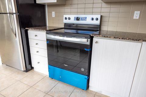Photo 16 at 802 - 275 Yorkland Road, Henry Farm, Toronto