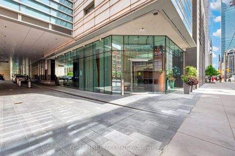 Photo 4 at 2305 - 180 University Avenue, Bay Street Corridor, Toronto