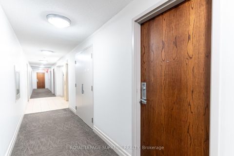 Photo 4 at 601 - 2772 Keele Street, CFB, Toronto