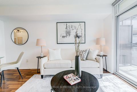 Photo 10 at 601 - 2772 Keele Street, CFB, Toronto