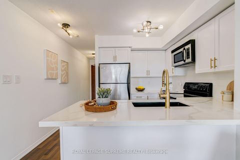 Photo 15 at 601 - 2772 Keele Street, CFB, Toronto