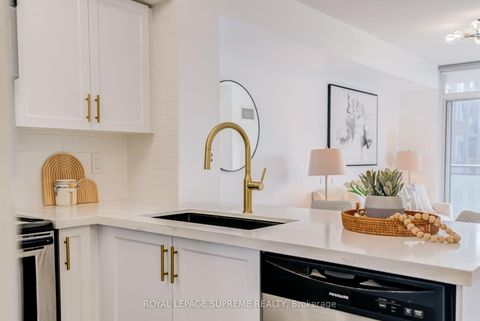 Photo 17 at 601 - 2772 Keele Street, CFB, Toronto