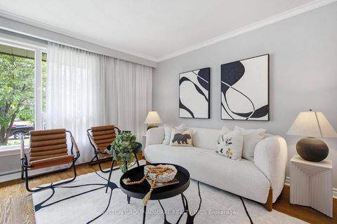 Photo 11 at 138 Kennard Avenue, Bathurst Manor, Toronto