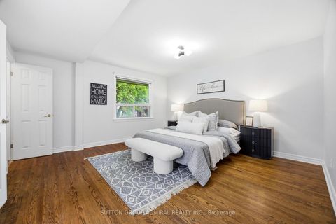 Photo 22 at 138 Kennard Avenue, Bathurst Manor, Toronto