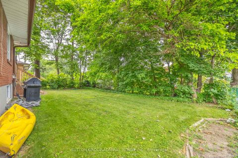 Photo 36 at 138 Kennard Avenue, Bathurst Manor, Toronto