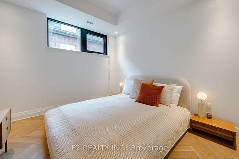 Photo 16 at 311 - 2 Forest Hill Road, Casa Loma, Toronto