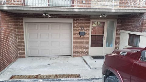 Photo 3 at 12 Bamford Crescent, Black Creek, Toronto