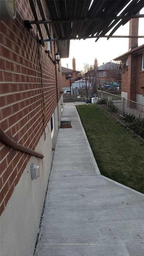 Photo 4 at 12 Bamford Crescent, Black Creek, Toronto
