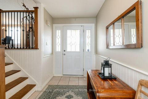 Photo 3 at 269 Pine Drive, Bayshore, Barrie