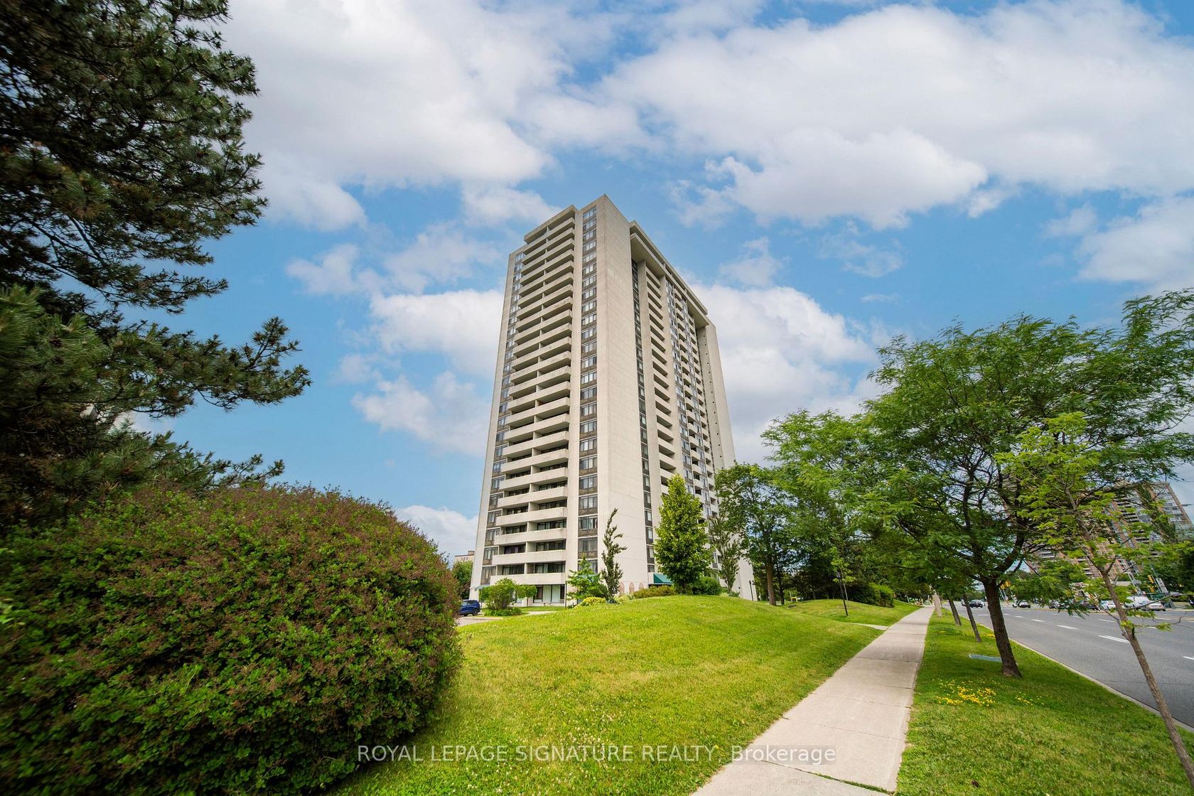 1506 - 3300 Don Mills Road, Don Valley Village, Toronto 