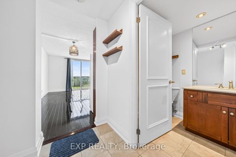 Photo 11 at 312 - 2737 Keele Street, CFB, Toronto