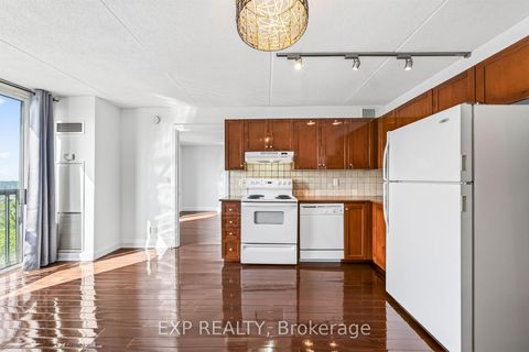 Photo 21 at 312 - 2737 Keele Street, CFB, Toronto