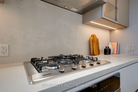 Photo 5 at 409 - 2 Forest Hill Road, Casa Loma, Toronto