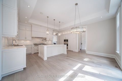 Photo 19 at 9 Saintfield Avenue, York Mills, Toronto