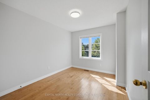 Photo 25 at 384 William Dunn Crescent, Summerhill Estates, Newmarket