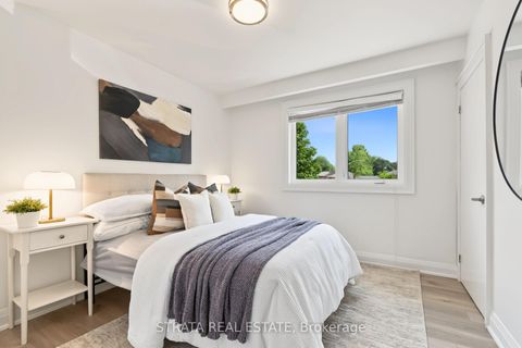 Photo 14 at 36 Hawthorne Road, The Westway, Toronto