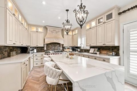 Photo 10 at 134 Sandringham Drive, Shore, Barrie