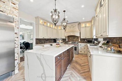 Photo 12 at 134 Sandringham Drive, Shore, Barrie