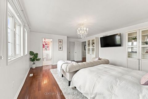 Photo 34 at 134 Sandringham Drive, Shore, Barrie
