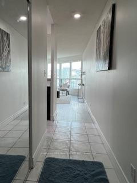 Photo 7 at Ph101 - 11 Lee Centre Drive, Woburn, Toronto