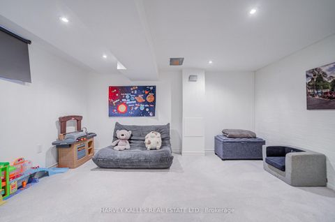 Photo 28 at 164 Douglas Avenue, Lawrence Park South, Toronto