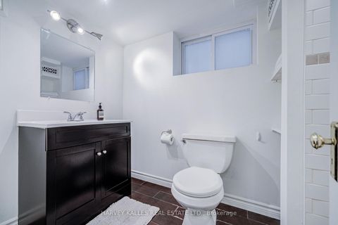 Photo 34 at 164 Douglas Avenue, Lawrence Park South, Toronto