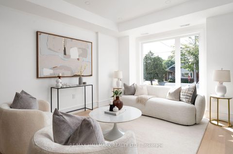 Photo 4 at 104 Yardley Avenue, Parkview, Toronto
