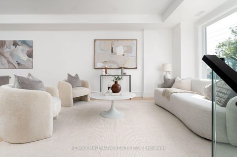 Photo 5 at 104 Yardley Avenue, Parkview, Toronto
