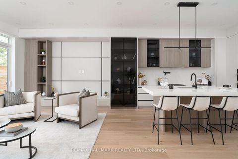 Photo 20 at 104 Yardley Avenue, Parkview, Toronto