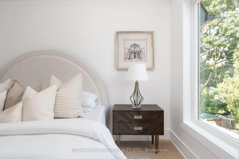 Photo 24 at 104 Yardley Avenue, Parkview, Toronto