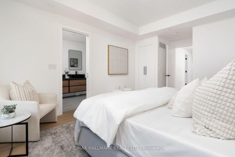 Photo 26 at 104 Yardley Avenue, Parkview, Toronto