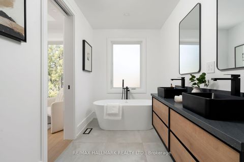 Photo 28 at 104 Yardley Avenue, Parkview, Toronto