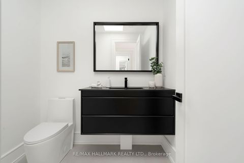 Photo 33 at 104 Yardley Avenue, Parkview, Toronto
