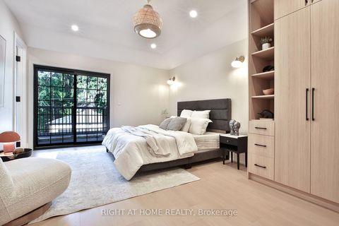 Photo 23 at 106 Eastbourne Avenue, Eglinton, Toronto