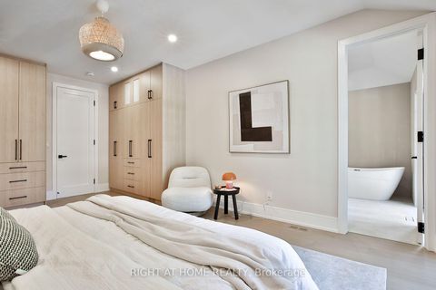 Photo 25 at 106 Eastbourne Avenue, Eglinton, Toronto