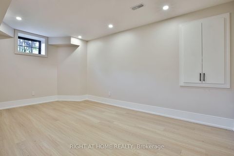 Photo 41 at 106 Eastbourne Avenue, Eglinton, Toronto